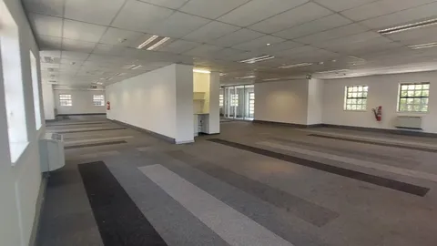 Rosebank Office Park, 181 Jan Smuts Avenue, Rosebank, Gauteng 376m² office space Available to let for rent to lease (52)